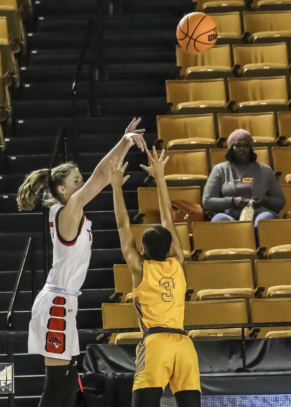 Lady Tigers in the Tournament of Champions